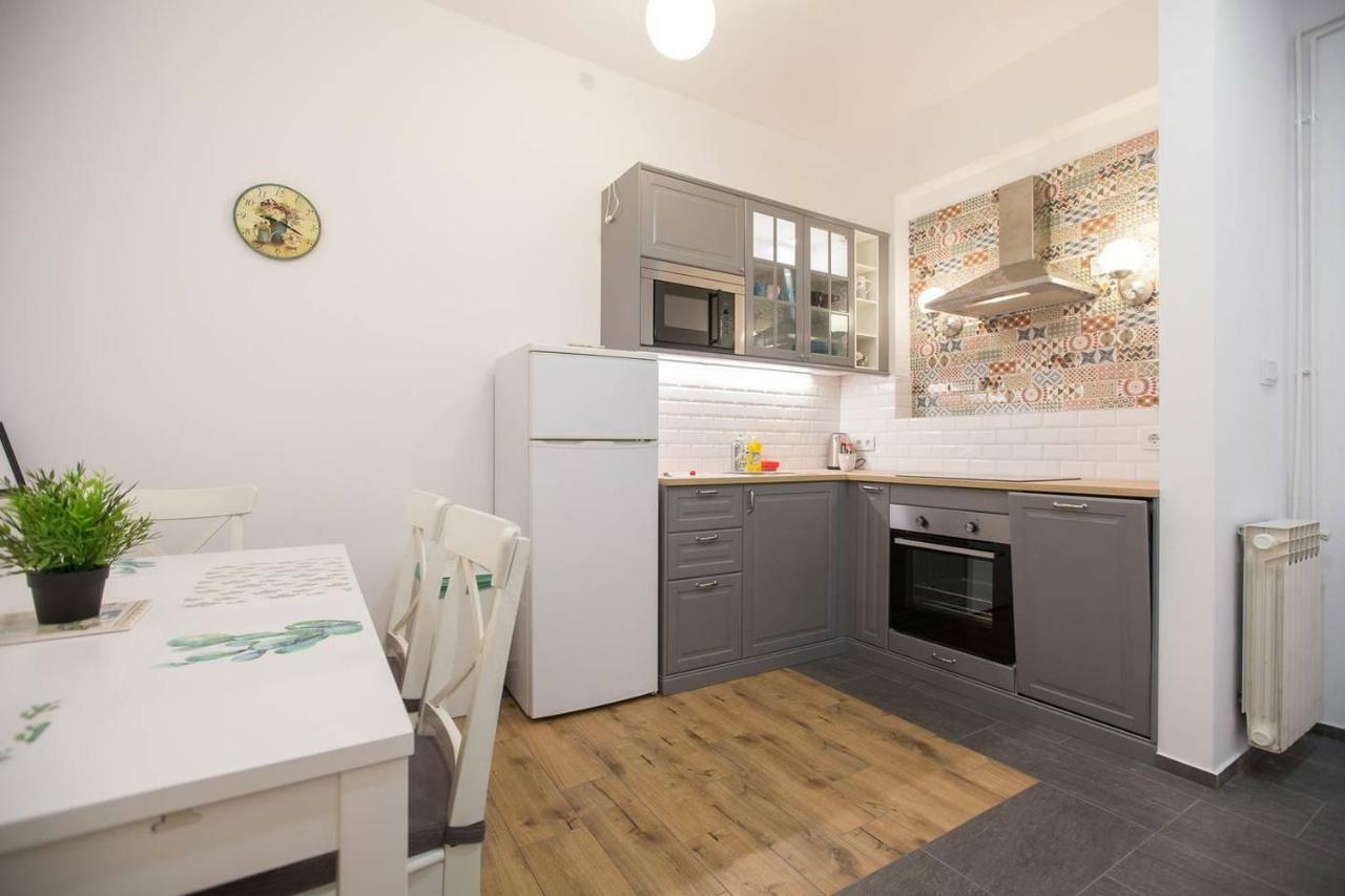 Oberiter Apartments - Center Of Zagreb, Fast Wifi, Ac, Kitchen, Parking Ngoại thất bức ảnh