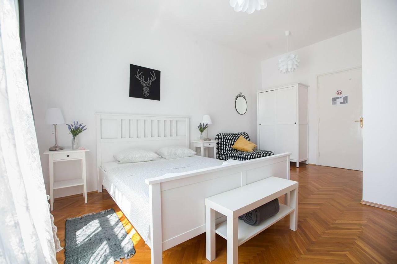 Oberiter Apartments - Center Of Zagreb, Fast Wifi, Ac, Kitchen, Parking Ngoại thất bức ảnh